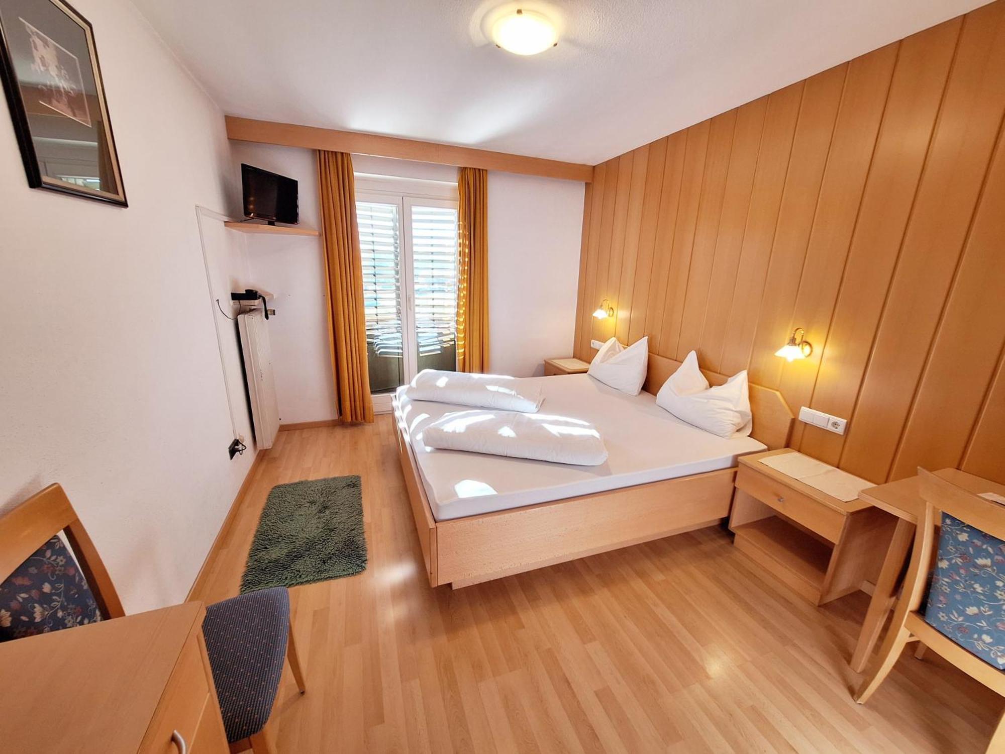 Hotel Poernbacher Valdaora Esterno foto