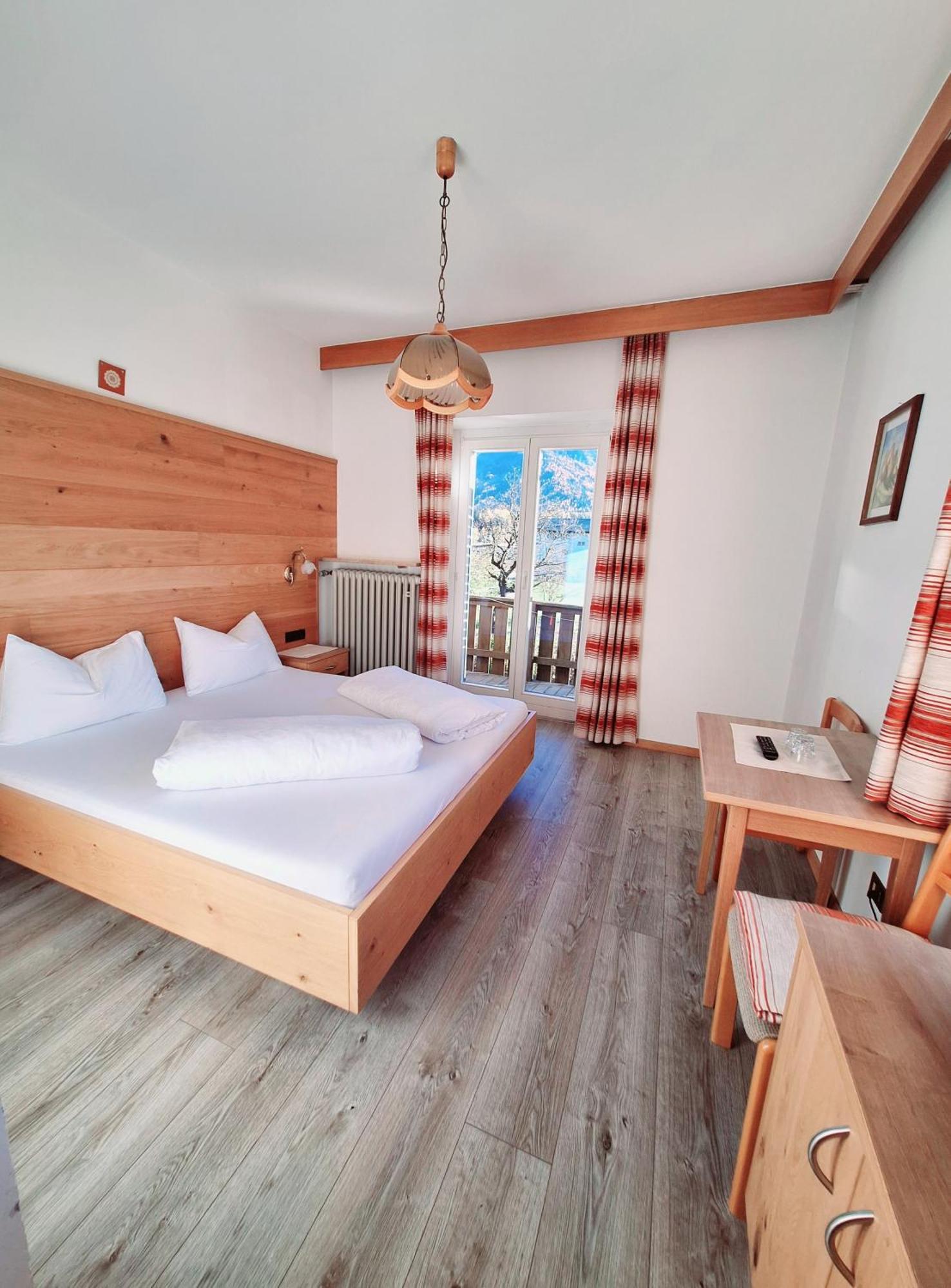 Hotel Poernbacher Valdaora Esterno foto